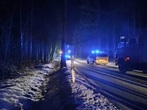 Read more about the article TH2 – S268 Crottendorf-Neudorf – eingeklemmte Person